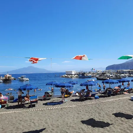 Nyaraló Marina Grande *